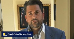 Nick Adams foi demitido do cargo de embaixador de Trump na Malásia.