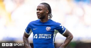 Raheem Sterling: Feyenoord transfere treinamento para a Bélgica para impulsionar o ataque da Inglaterra