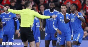 Protocolo anti-racismo da UEFA: o que é e está a funcionar?