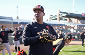 Rafael Devers, no primeiro treino de primavera com os Giants, pronto para seguir em frente: ‘Boston está no passado’