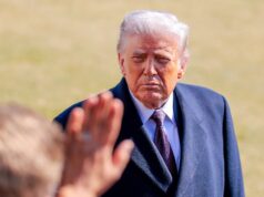 Trump pulou a certificação no primeiro dia do Senado do Texas antes do dia da eleição.