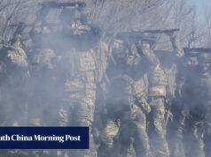 Quatro anos após o início do conflito na Ucrânia, Zelensky diz que Putin da Rússia “não venceu esta guerra”