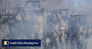 Quatro anos após o início do conflito na Ucrânia, Zelensky diz que Putin da Rússia “não venceu esta guerra”