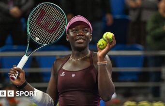 Iga Swiatek e Elena Rybakina perderam nas quartas de final do Aberto do Qatar