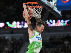 Os Phoenix Shooters brilharam com uma grande vitória sobre os Jack Jumpers