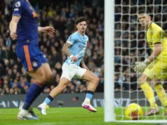 Os jovens pistoleiros atingiram a cidade em antecipação ao evento EPL