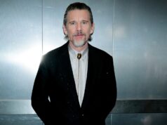 O comentário sobre comida NSFW de Ethan Hawke se torna viral online, os fãs reagem