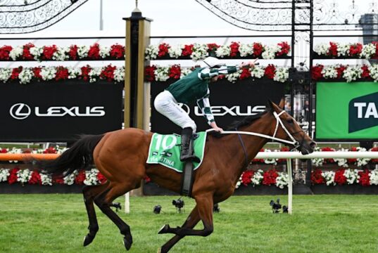 Sky Racing assinou um acordo multimilionário de direitos de mídia