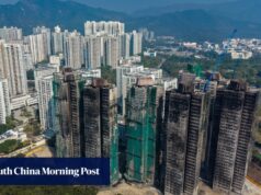 Assistentes sociais lutam com tarefas estressantes e “indefinidas” 2 meses após incêndio mortal