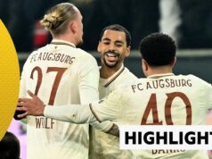 Augsburg marcou o jogo histórico com uma vitória sobre o Colônia.