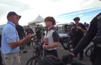 Streamer removido do Phoenix Open