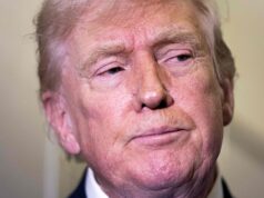 Trump adverte Londres contra a “rendição” de uma importante base militar no Oceano Índico