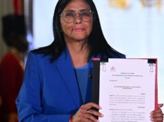 Justiça venezuelana perdoa 379 presos políticos