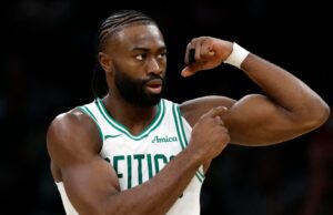Jaylen Brown, do Celtics, conversou com Dana White, do UFC, sobre uma carreira nos esportes de combate