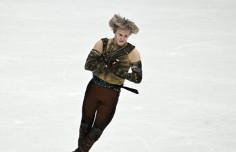 A evolução do salto quádruplo, o salto mais ousado da patinação