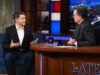 Stephen Colbert critica a CBS novamente por causa da polêmica sobre a entrevista de James Talarico