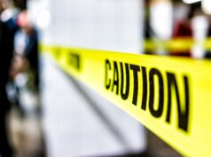 Polícia de Grants Pass atira em mulher acusada de atirar no meio da rua