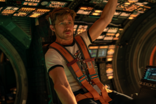 12 maneiras diferentes de ver o ‘Projeto Ave Maria’ nos cinemas? Ultrajante, nós amamos isso (vídeo)