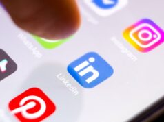 Dados verificados de usuários do LinkedIn estão sendo compartilhados de maneiras nefastas, afirma o relatório