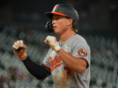 Lesão de Jackson Holliday: Orioles 2B perde o dia de abertura após quebrar osso hamato