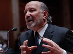 Howard Lutnick admite que foi à ilha de Jeffrey Epstein