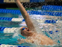 Hubert Kos lidera melhoria nas 100 jardas costas para 42