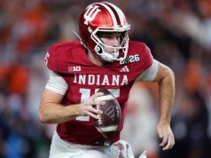 Fernando Mendoza diz que os executivos da equipe da NFL recomendaram que ele fosse preso.