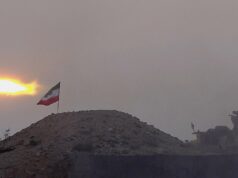 Irã lança exercícios no Estreito de Ormuz Poucas horas antes das negociações de Genebra