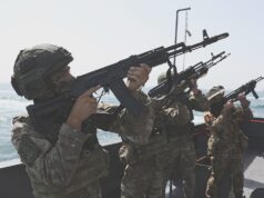 Irã movimenta recursos militares durante manobras conjuntas russas no Estreito de Ormuz: especialista