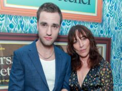 Jackson White fala sobre a luta contra o álcool e elogia a mãe Katey Sagal