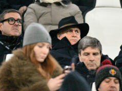 Por que Lotito continua a atrasar as negociações de contrato com os jogadores da Lazio?