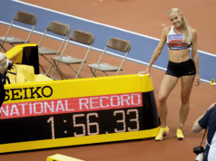 Keely Hodgkinson correu os 800m indoor em 1m56s33.