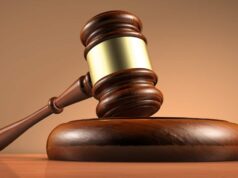 Marido preso por “proxenetismo”: sua esposa supostamente se prostituiu com 100 homens