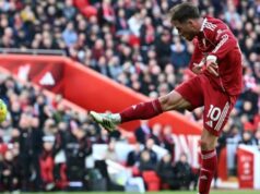 Alexis Mac Allister brilhou em Anfield com um belo gol: um voleio na vitória do Liverpool sobre o West Ham