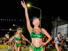 Uma dançarina morreu no meio de um carnaval de Lincoln após sofrer ferimentos