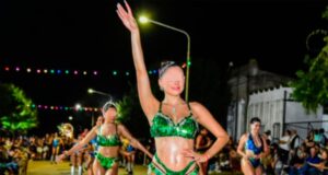 Uma dançarina morreu no meio de um carnaval de Lincoln após sofrer ferimentos