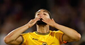 Edwards encontrou o ouro na estrela de “Crazy” Wolves