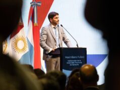 Tensão institucional em Santa Fé: Tribunal rejeita tentativa de Pollaro de destituir juízes por causa da lei de aposentadoria.