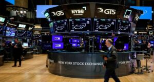 As ações da Argentina caíram acentuadamente e o risco do país ultrapassou mais uma vez as 550 unidades