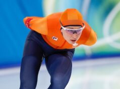 Meirel Konij vence a Bélgica após um duelo acirrado. e assumiu a liderança nos 5.000 metros.