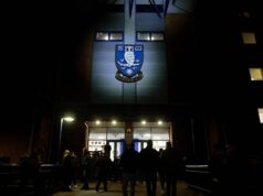 Viv Anderson compartilha ideias sobre como conquistar o Sheffield Wednesday