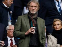 A posição de Van de Veen ao deixar o Tottenham despertou o interesse do Man Utd