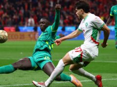 Aston Villa entra na corrida para contratar Abdel Azizouli com o West Ham à espreita ao fundo