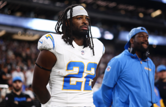 Seahawks entre possíveis locais de pouso para o agente livre RB Najee Harris