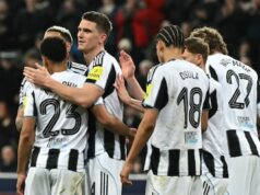 Inter perto de ser eliminado após perder Bodo/Glimt Botman voltou para casa para comemorar o gol contra o Qarabag.