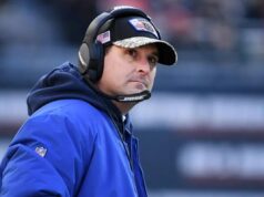 Joe Judge comentou na quadra sobre jogadores dando à luz durante a temporada