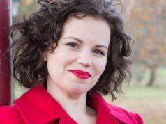 Minha esposa está com a cabeça pesada e tonturas que afetam muito sua capacidade de andar