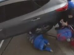 O momento horrível em que uma mãe e seus dois filhos foram atropelados por um ‘motorista bêbado’ enquanto saíam de uma pré-escola e escaparam da morte por pouco