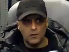 Mulher abusada sexualmente no trem para o principal aeroporto do Reino Unido enquanto a polícia libera CCTV em busca do homem