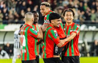 A equipe de dublês da NEC também cuidou de Heracles e ficou em segundo lugar com o Feyenoord.